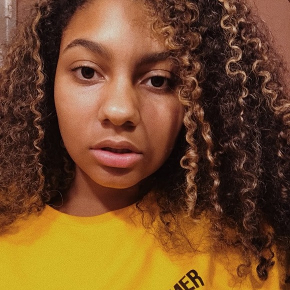 Meet your Posher, Jazmyn - Picture 1 of 1